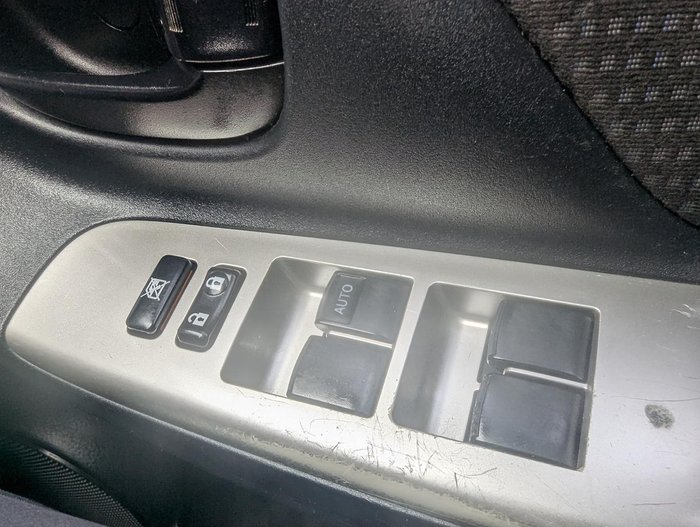 2016 Toyota Yaris Ascent NCP130R Glacier White