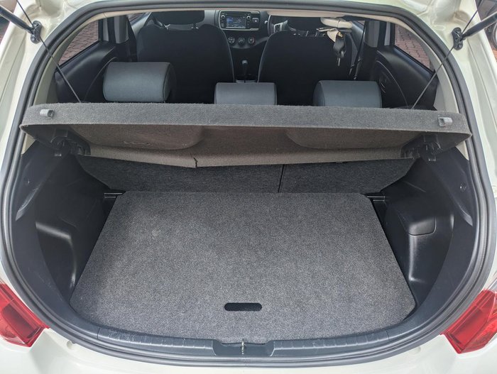 2016 Toyota Yaris Ascent NCP130R Glacier White