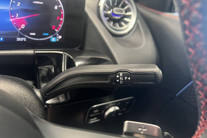 2025 Mercedes-Benz GLA-Class GLA250