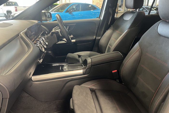 2025 Mercedes-Benz GLA-Class GLA250