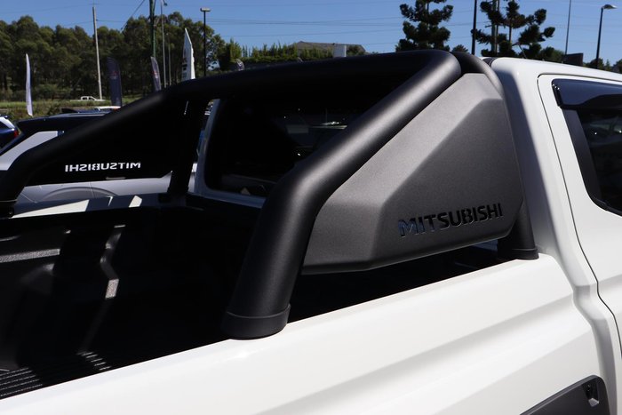 2025 Mitsubishi Triton GLS