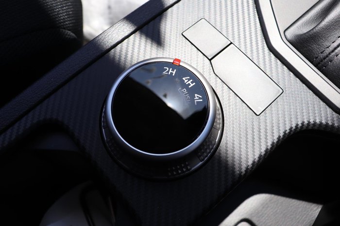 2025 Mitsubishi Triton GLX