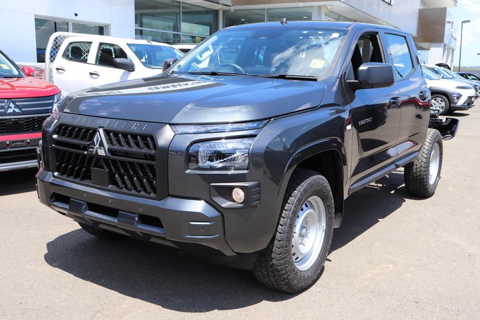 2025 Mitsubishi Triton GLX