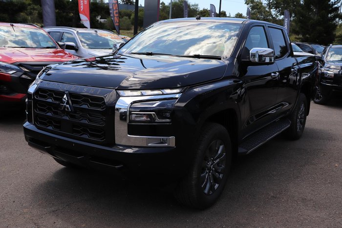 2025 Mitsubishi Triton GLS
