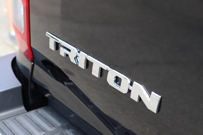 2025 Mitsubishi Triton GLS