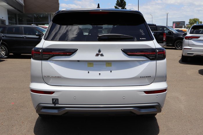2025 Mitsubishi Outlander Exceed Tourer