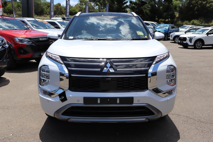 2025 Mitsubishi Outlander Exceed Tourer