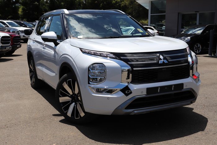 2025 Mitsubishi Outlander Exceed Tourer