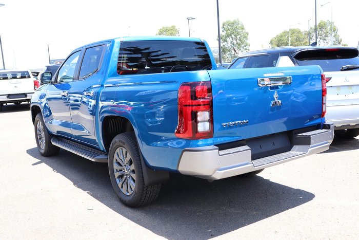 2024 Mitsubishi Triton GLS