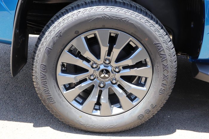 2024 Mitsubishi Triton GLS