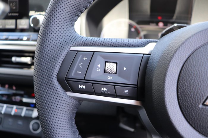 2024 Mitsubishi Triton GLS