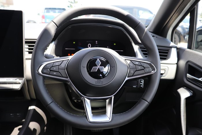 2025 Mitsubishi ASX LS