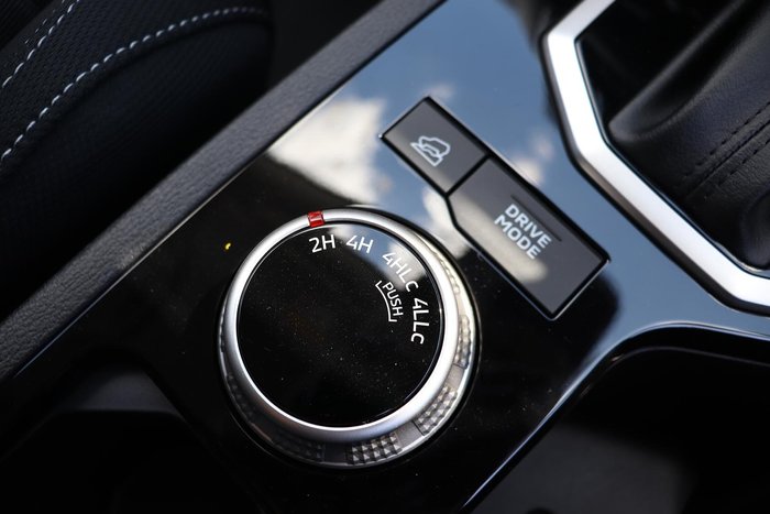 2024 Mitsubishi Triton GLS