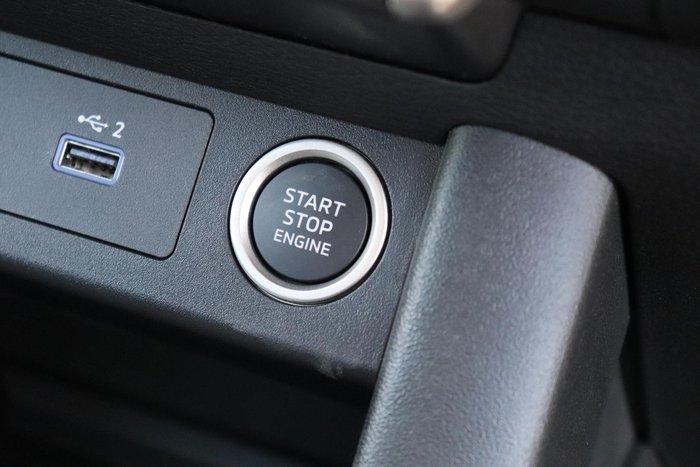 2025 Mitsubishi Triton GLS