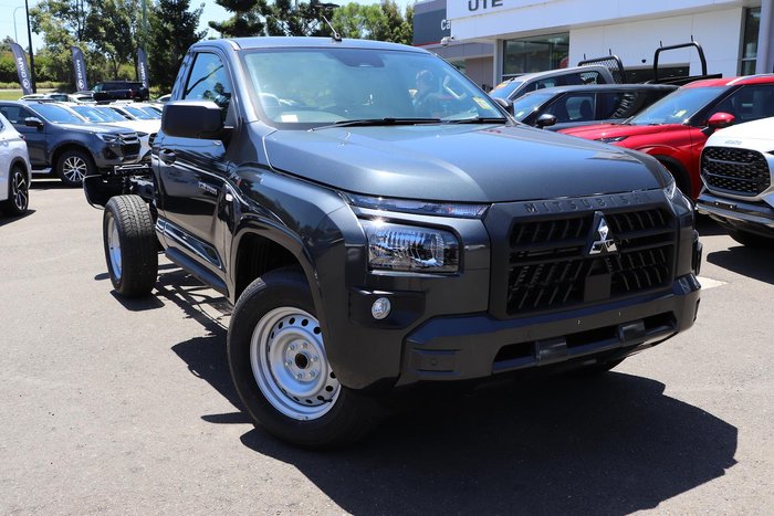 2025 Mitsubishi Triton