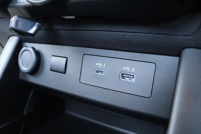 2025 Mitsubishi Triton GLX