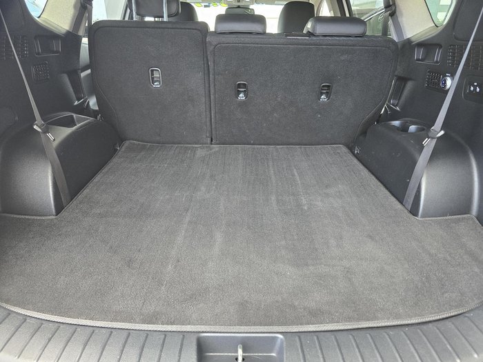 2019 Hyundai Santa Fe Highlander TM MY19 4X4 On Demand White Cream