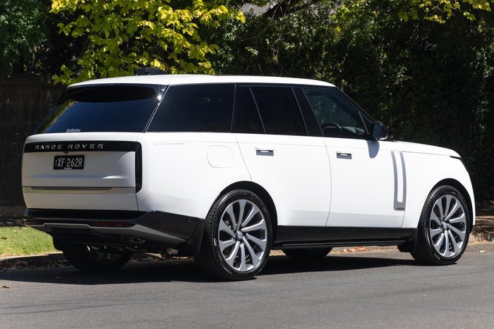 2025 Land Rover Range Rover P530 Autobiography