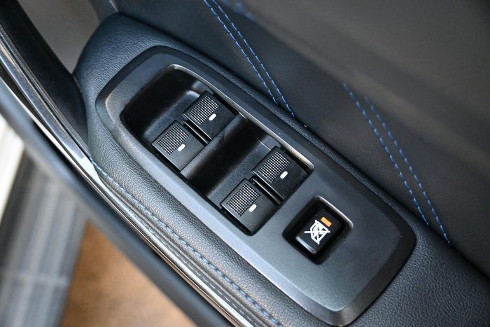 2020 Ford Everest Sport