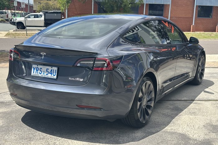 2020 Tesla Model 3 Performance