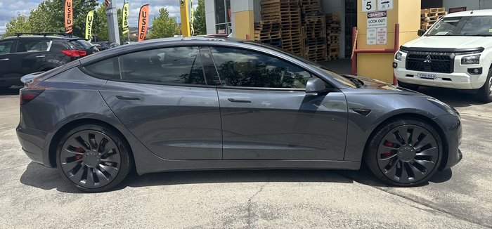 2020 Tesla Model 3 Performance