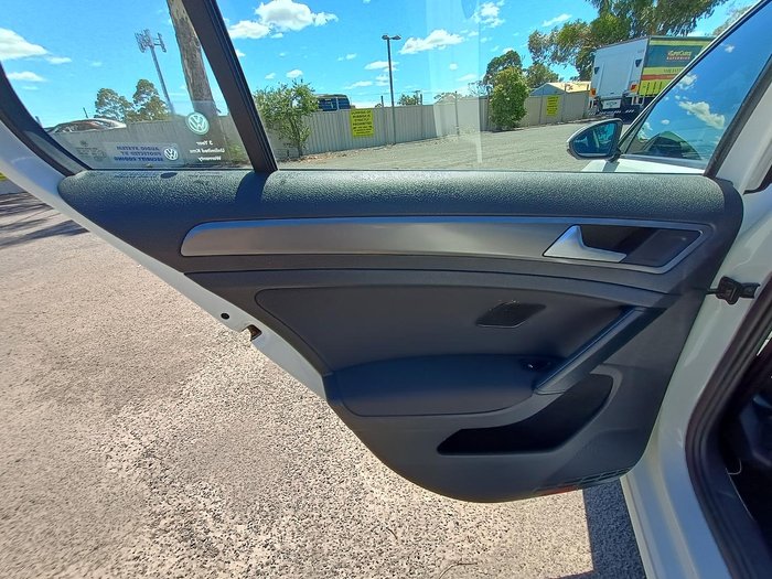 2016 Volkswagen Golf 92TSI 7 MY16 Pure White