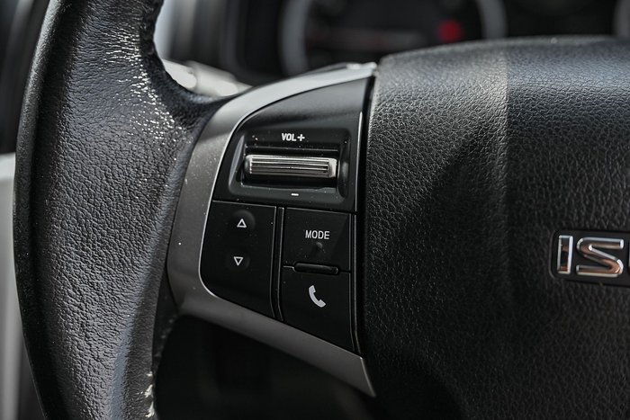 2017 Isuzu D-MAX LS-U