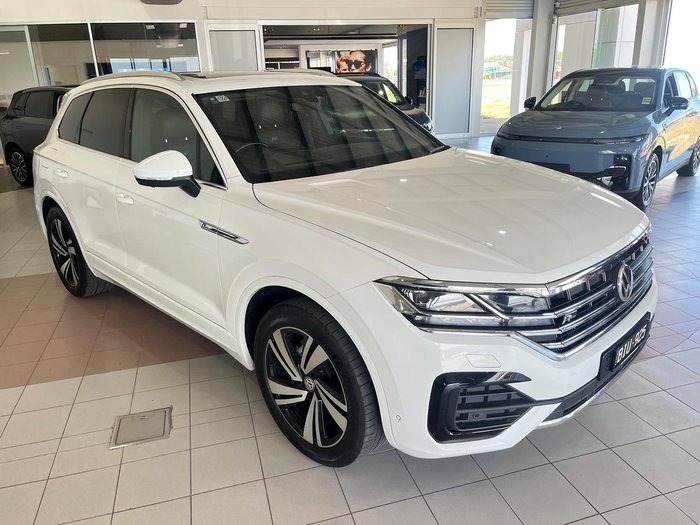 2020 Volkswagen Touareg 190TDI Premium CR MY20 Four Wheel Drive Pure White