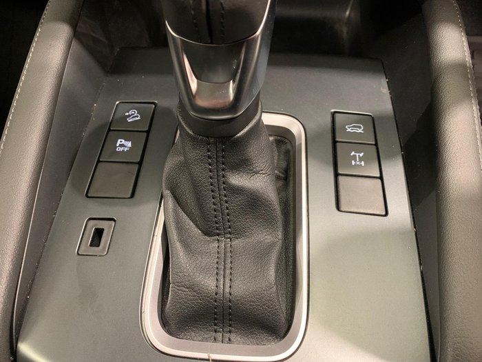 2024 Mazda BT-50 XTR