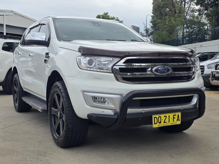 2017 Ford Everest