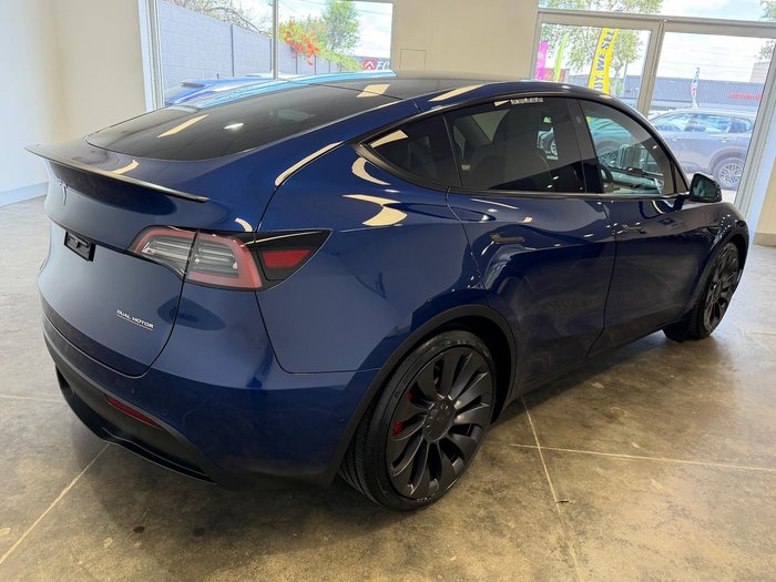 2023 Tesla Model Y Performance