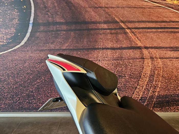 2021 Yamaha YZF-R7 LAMs 60th Anniversary WGP YZF-R White