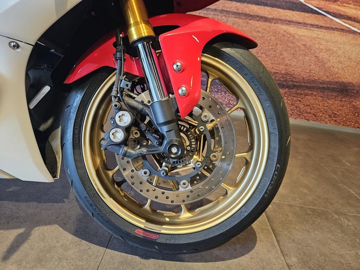 2021 Yamaha YZF-R7 LAMs 60th Anniversary WGP YZF-R White