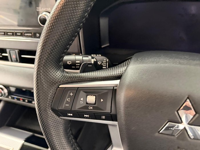 2023 Mitsubishi Outlander Exceed ZM MY23 AWD White