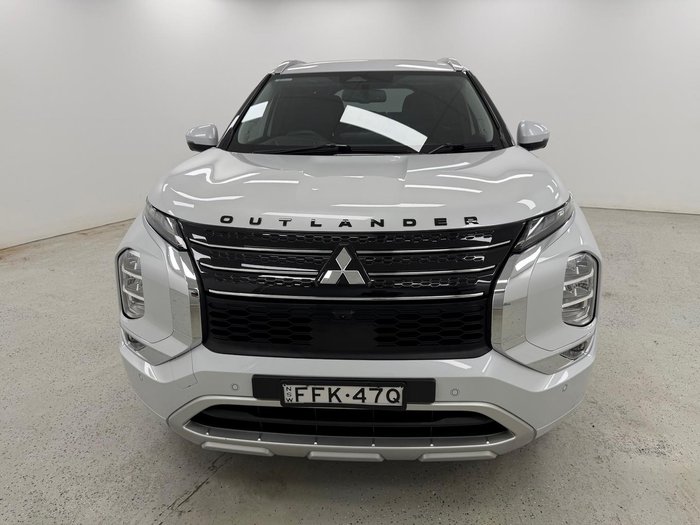 2023 Mitsubishi Outlander Exceed ZM MY23 AWD White