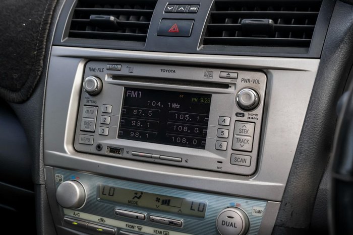 2010 Toyota Camry Hybrid