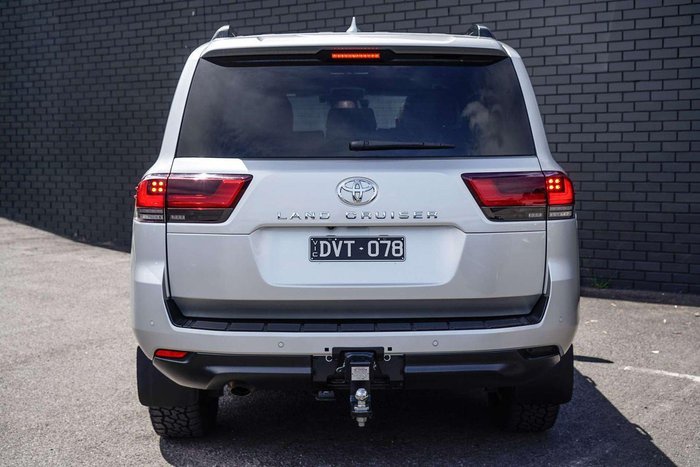 2021 Toyota Landcruiser VX