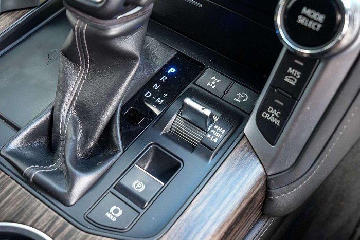 2021 Toyota Landcruiser VX