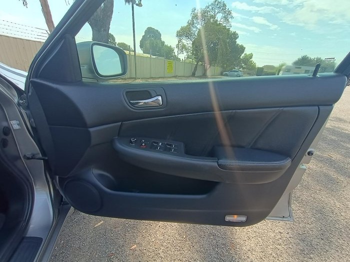 2006 Honda Accord VTi Special Edition 7th Gen MY06 Silverstone Metallic