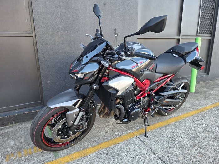 2025 Kawasaki 2025 Kawasaki 900CC Z900 RED