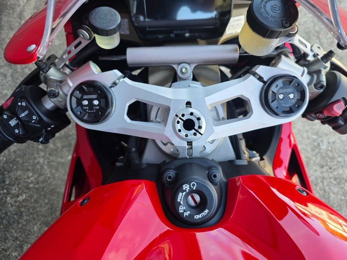 2019 DUCATI PANIGALE V4 RED