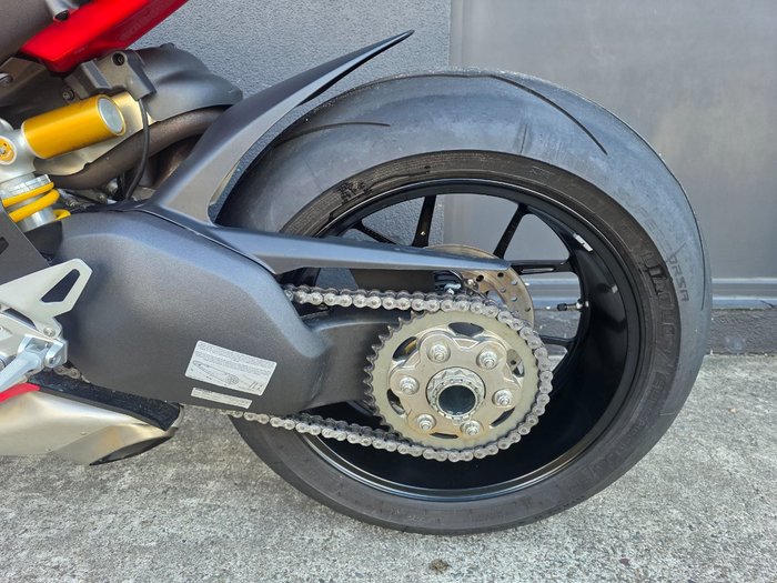 2019 DUCATI PANIGALE V4 RED
