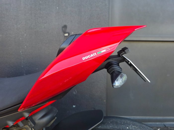 2019 DUCATI PANIGALE V4 RED