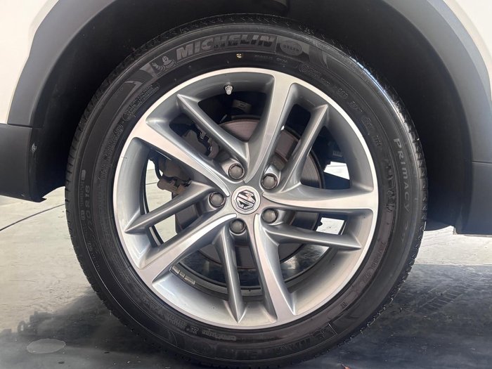 2021 MG HS Essence SAS23 MY21 York White