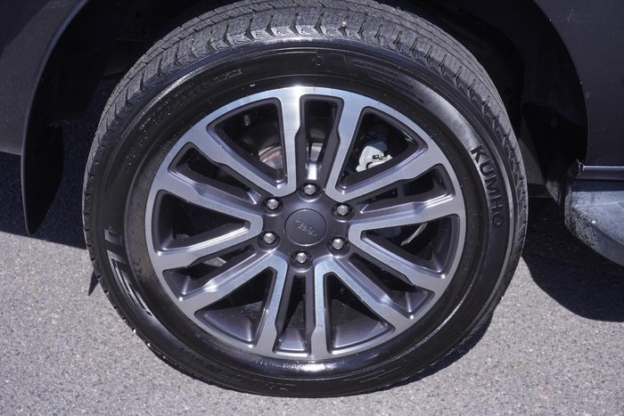 2021 Ford Everest Titanium