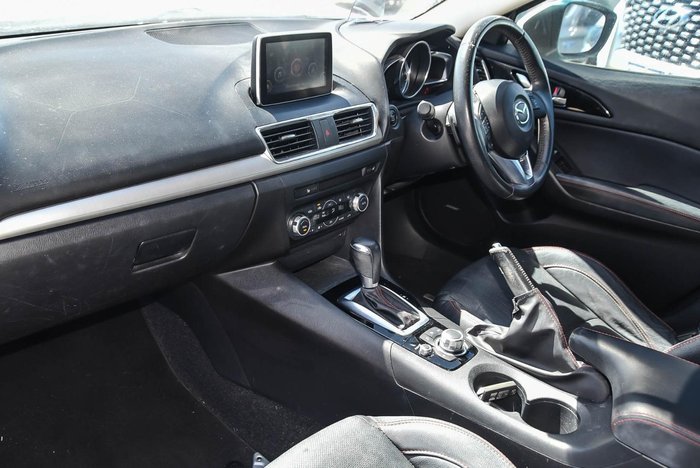 2016 Mazda 3 SP25 GT