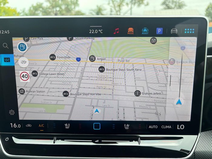 2025 Volkswagen Golf 110TSI R-Line