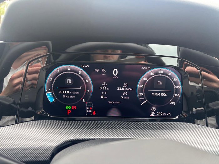 2025 Volkswagen Golf 110TSI R-Line