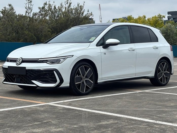 2025 Volkswagen Golf 110TSI R-Line