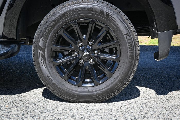 2018 Mitsubishi Triton Blackline